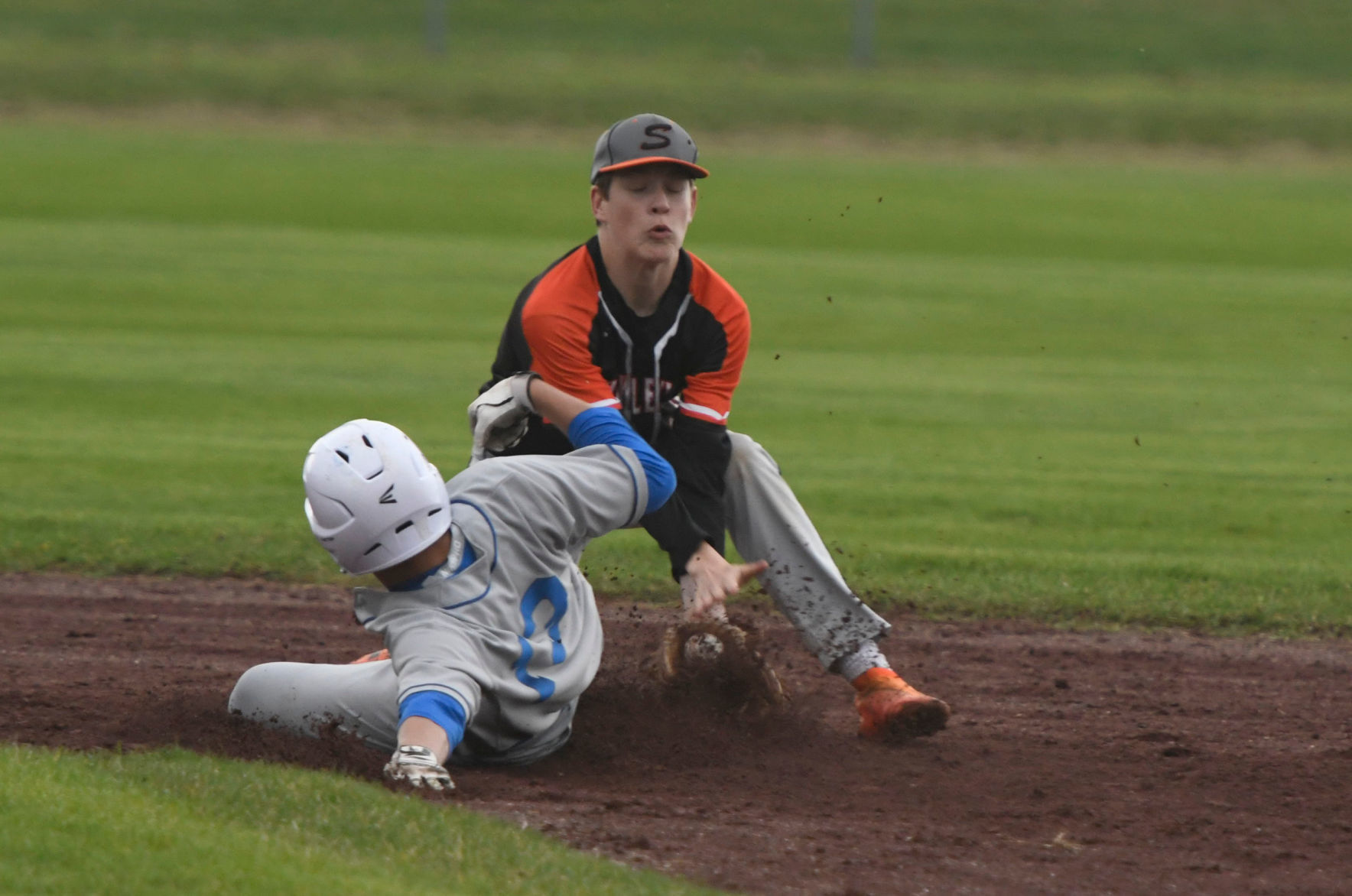 Schuylerville vs. Queensbury